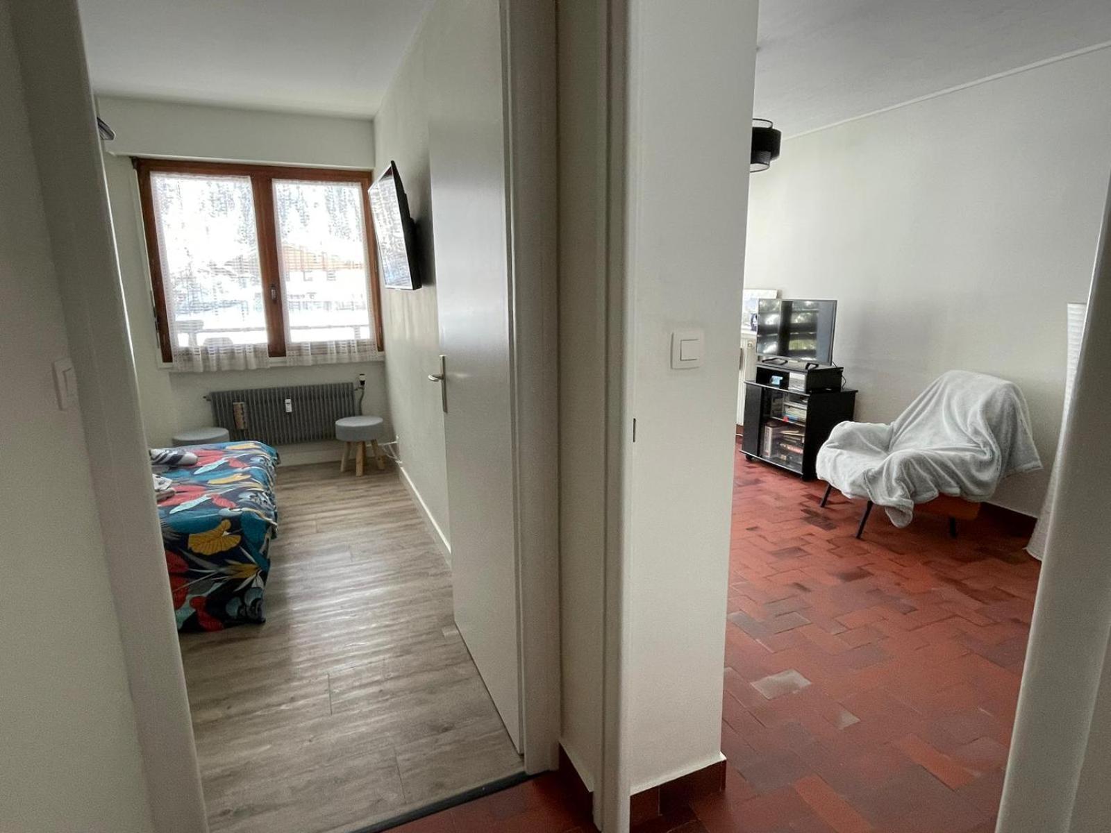 Appartement Bois Du Bouchet, Vue Montagne, Calme, Parking Gratuit, Proche Centre